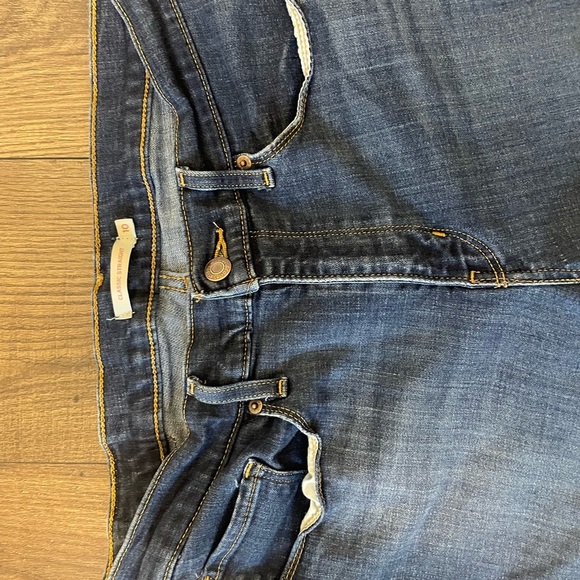 Levi’s Women's Blue Jeans - Picture 5 of 8
